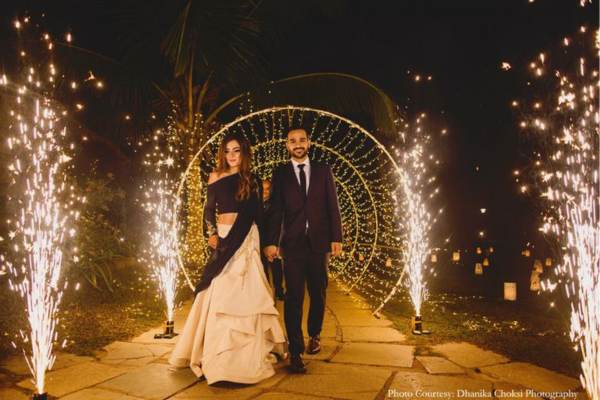 Special Cold Pyro Entry For Couples - Akshara Event 