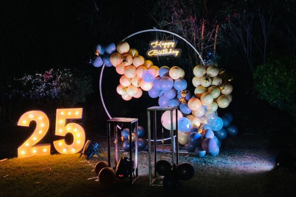 Wedding Anniversary Balloon Decoration