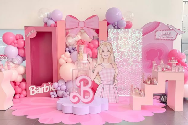 Barbie Royal Fantasy birthday decoration package in Pune by Akshara Events